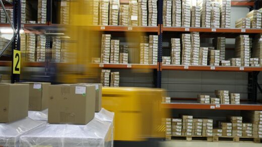 entrepôt logistique
